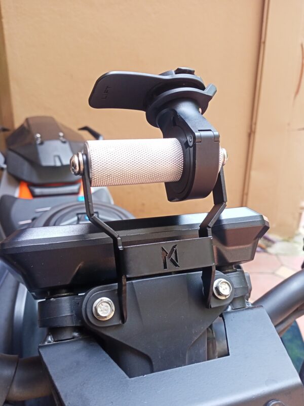 KTM Duke 390/250-Gen3 GPS / Mobile Holder Mount - Image 5